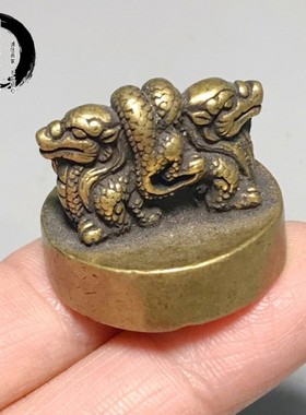古玩收藏实心双龙印章微雕篆刻圆形印章铜雕复古铜印文房装饰摆件