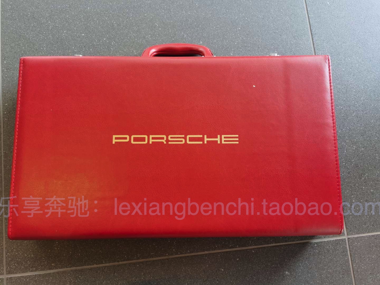 保时捷porsche红色皮箱4s店新年礼盒麻将牌正品售后礼限量版