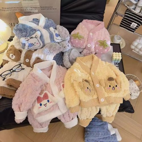 儿童家居服套装男女宝宝法兰绒睡衣外套秋冬季加厚保暖两件套大童