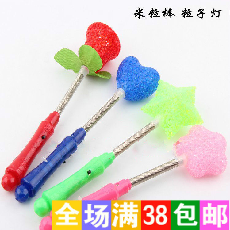 发光棒摇头夜光棒米粒棒魔法夜光棒粒子灯米粒荧光棒仙女闪光棒在类目 玩具/童车/益智/积木/模型, 电子/发光/充气/整蛊玩具, 发光玩具中 - 来自Buy2taobao.com提供专业的淘宝代购服务