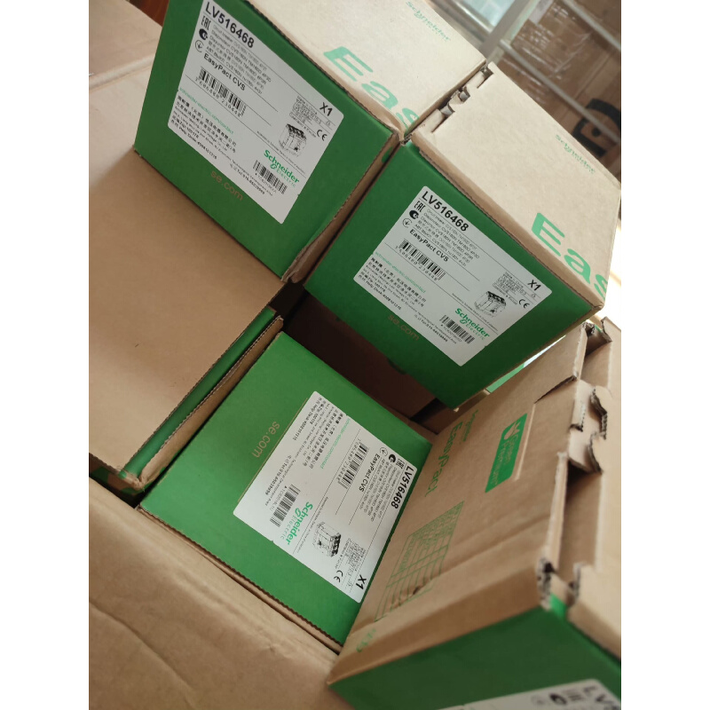 拍前询价：（议价）施耐德CVS100F 4P100A有12。4P80A有1台。