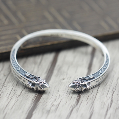 骷髅头朋克风饰品复古欧美手环