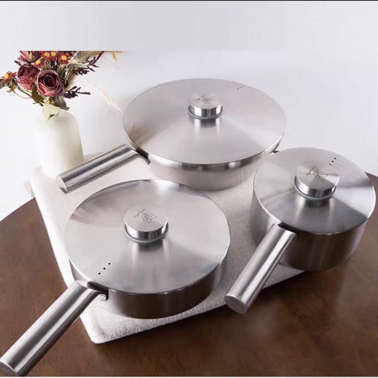 18/10不锈钢奶锅煎锅炒锅加厚无涂层平底锅一体成型燃气电磁炉用