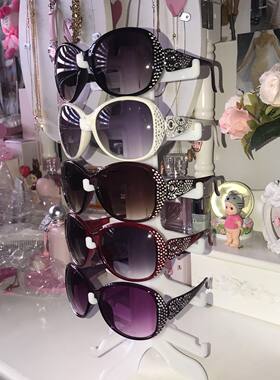 y2kslut 2000s style sunnies eyeglasses