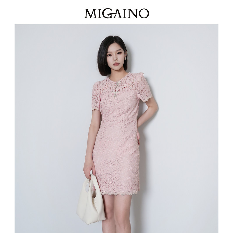 Migaino曼娅奴女装2025年夏季新款收腰显瘦设计感粉色蕾丝连衣裙