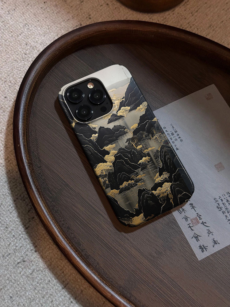适用于苹果iPhone15promax手机壳山河图艺术中国风菲林14pro新款13硬壳12全包防摔11创意7/8plus保护套潮男女怎么看?