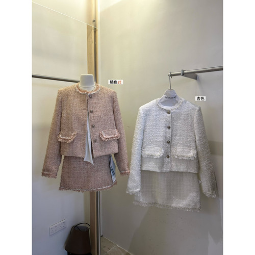 一善服饰气质财阀千金织带毛边小香90白鸭绒羽绒服+短裙2件套套装