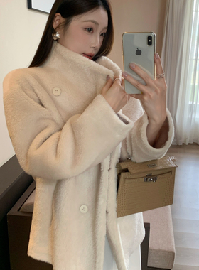 繁花设计毛廓形简约贵气宁静温柔风毛绒外套2025冬大衣M16785-DLW