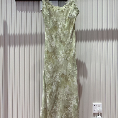 繁花26夏上新法式优雅绝美度假风气质修身显瘦连衣裙w1318