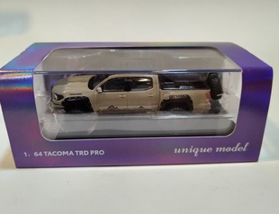 1:64丰田TACOMA塔科玛越野改装版露营车 汽车模型,顺丰包邮88元