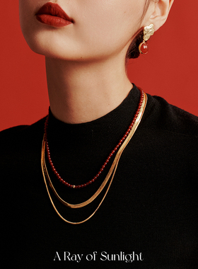 A Ray of Sunlight 涟漪系列多层可拆卸蛇骨红玛瑙项链新年氛围