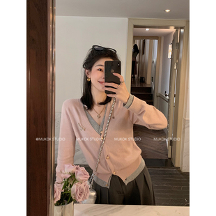 软糯假两件毛衣女 撞色V领针织开衫 马蒂斯雏菊2024秋新款 时尚