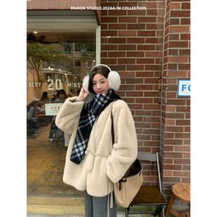 独特绝美厚外套过冬轻奢V领毛毛外套小个子保暖仿皮毛一体短外套