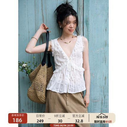 【新品限时9折】肌理感花瓣蕾丝v领背心女法式无袖吊带上衣夏
