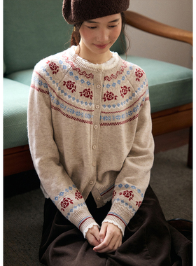 BLUEerror 独特玫瑰提花羊毛短款毛衣开衫女慵懒花边圆领针织衫冬