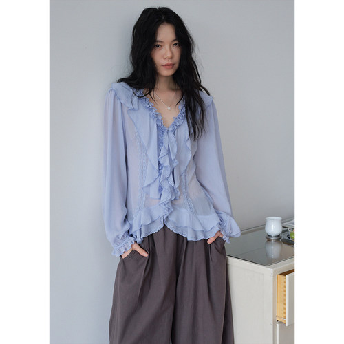 BLUEerror 多层荷叶边v领蕾丝拼接长袖衬衫女夏衬衣