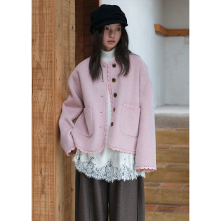 BLUEerror 毛呢外套冬保暖呢子 羊驼毛双面穿钩花粉色双面呢女短款