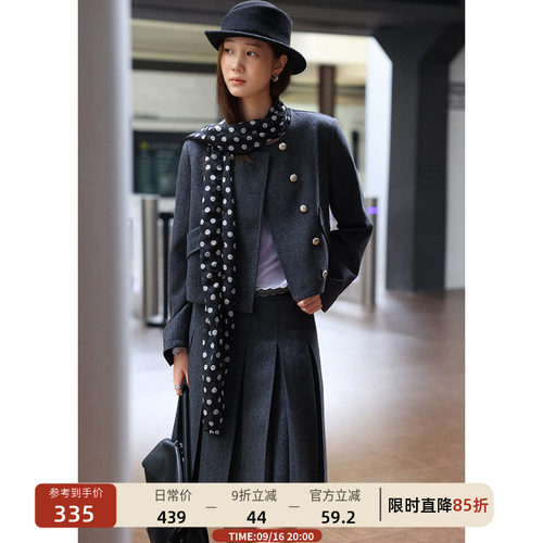 法式双排扣短款圆领小香风外套