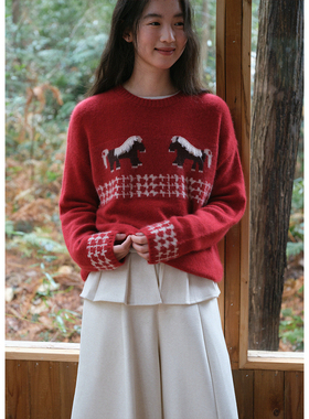 【01/04 00:00新品】新年红色小马图案圆领毛衣女慵懒针织衫冬季