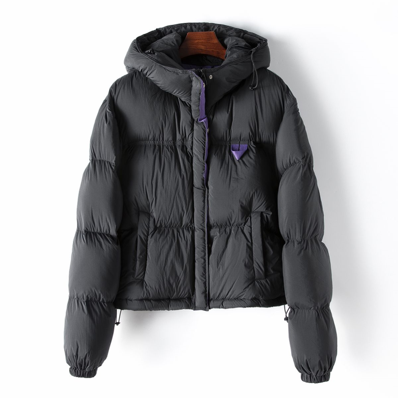 冬季新款90白鸭绒羽绒服女装2024休闲连帽网红宽松保暖面包服外套