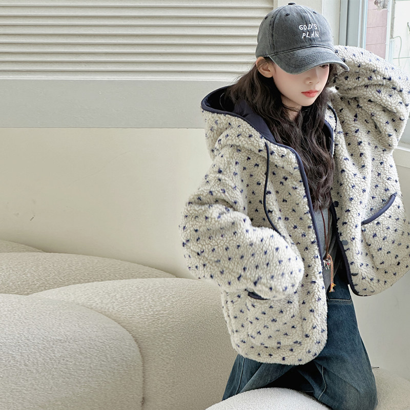 女童羊羔绒外套儿童加绒加厚上衣2025秋冬装新款女大童洋气毛毛衣