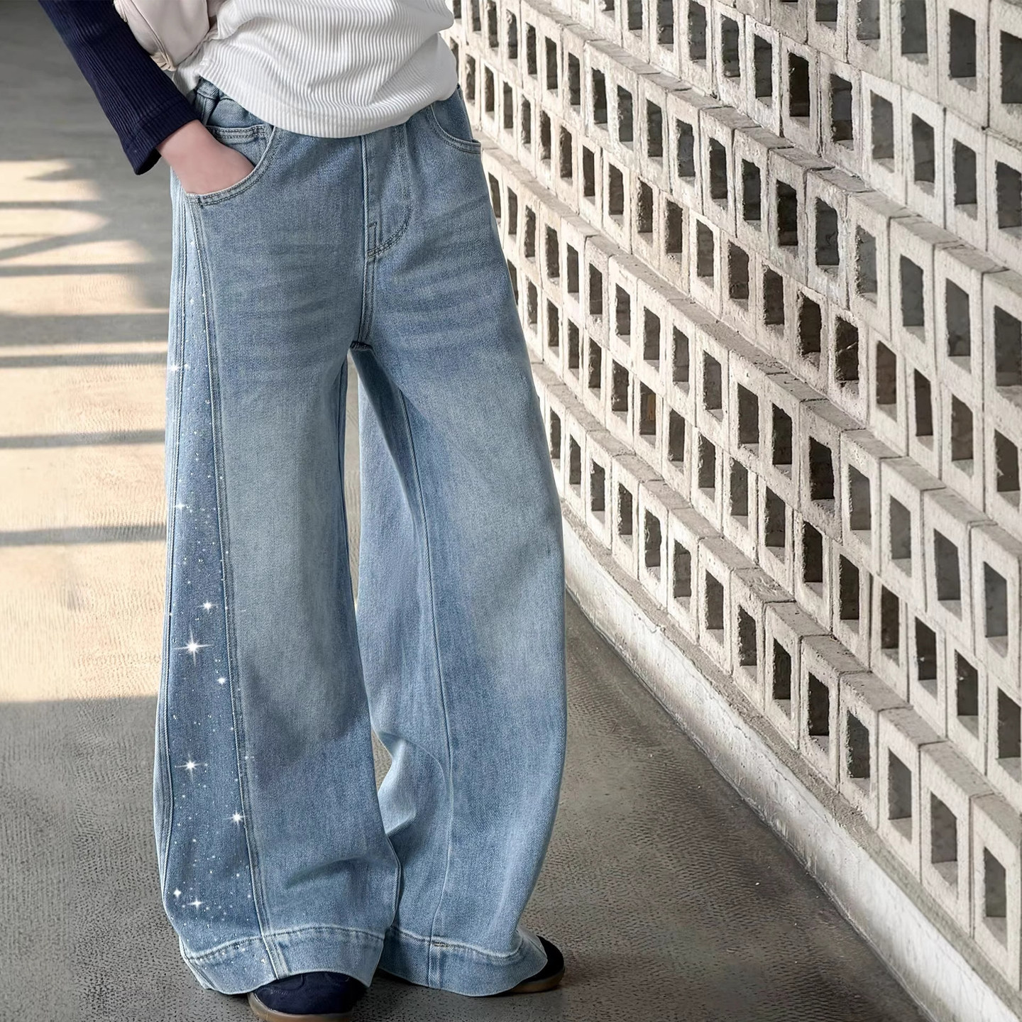 亮钻女童牛仔裤儿童阔腿裤洋气2026新款春秋装韩大童女孩休闲裤子