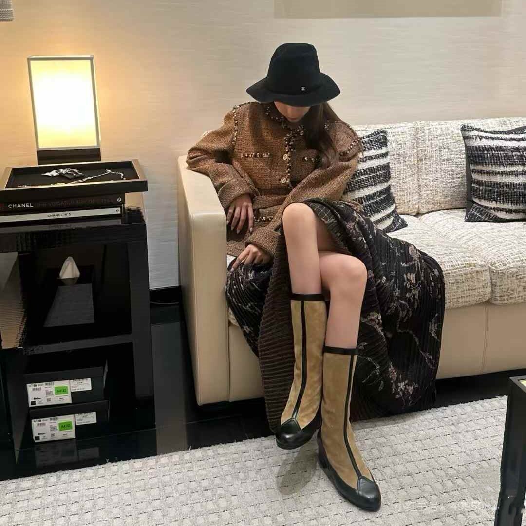 2025新款真皮厚底马丁靴女英伦风系带短筒粗跟切尔西靴机车靴潮靴