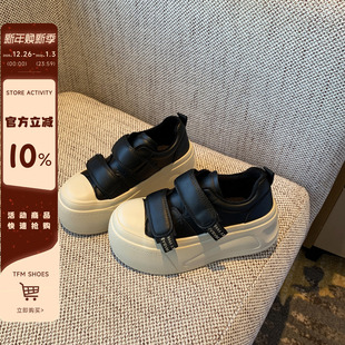 百搭休闲板鞋 魔术贴厚底6CM增高复古黑色时尚 内里加绒 潮 TFM