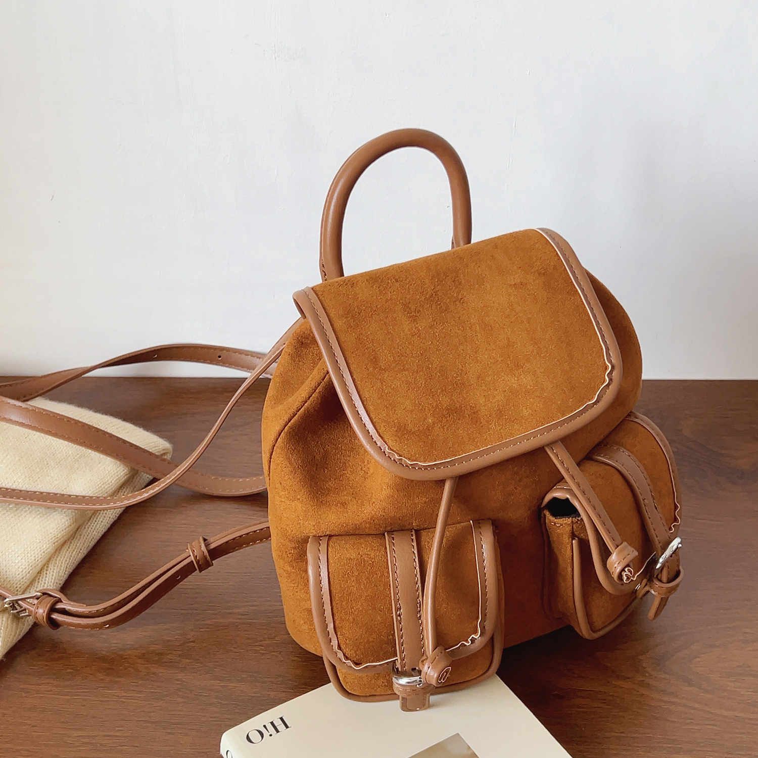 韩系ins复古绒面双肩包小众设计双口袋小背包书包2025新款女包