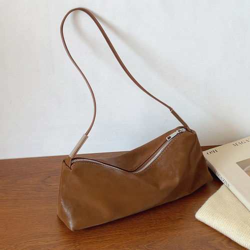 ins小众设计复古软皮腋下包法棍包简约百搭单肩包手提包2025新款