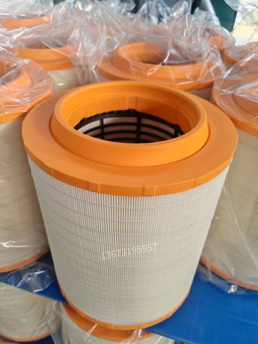 FH460卡车空滤 卡车FH500空气滤芯配件21834205