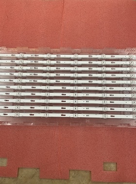 全新UN65TU8200灯条SVC650AG6_R L V0T7-650SMB-R1 650MA-R0