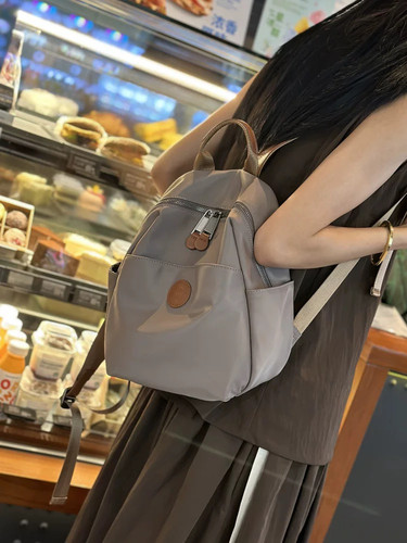 厂家直销歌梵希同款双肩背包真皮