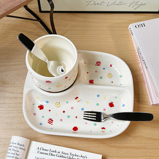 韩式 可爱苹果三格分餐盘陶瓷一人食早餐盘ins风家用211脂专用盘子