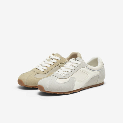 百思图2025春季新款户外休闲德训鞋慢跑鞋女运动休闲鞋V0148AM5