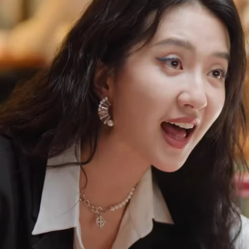 承欢记许龄月毛咏欣同款珍珠十字架不规则链条项链锁骨链2024新款