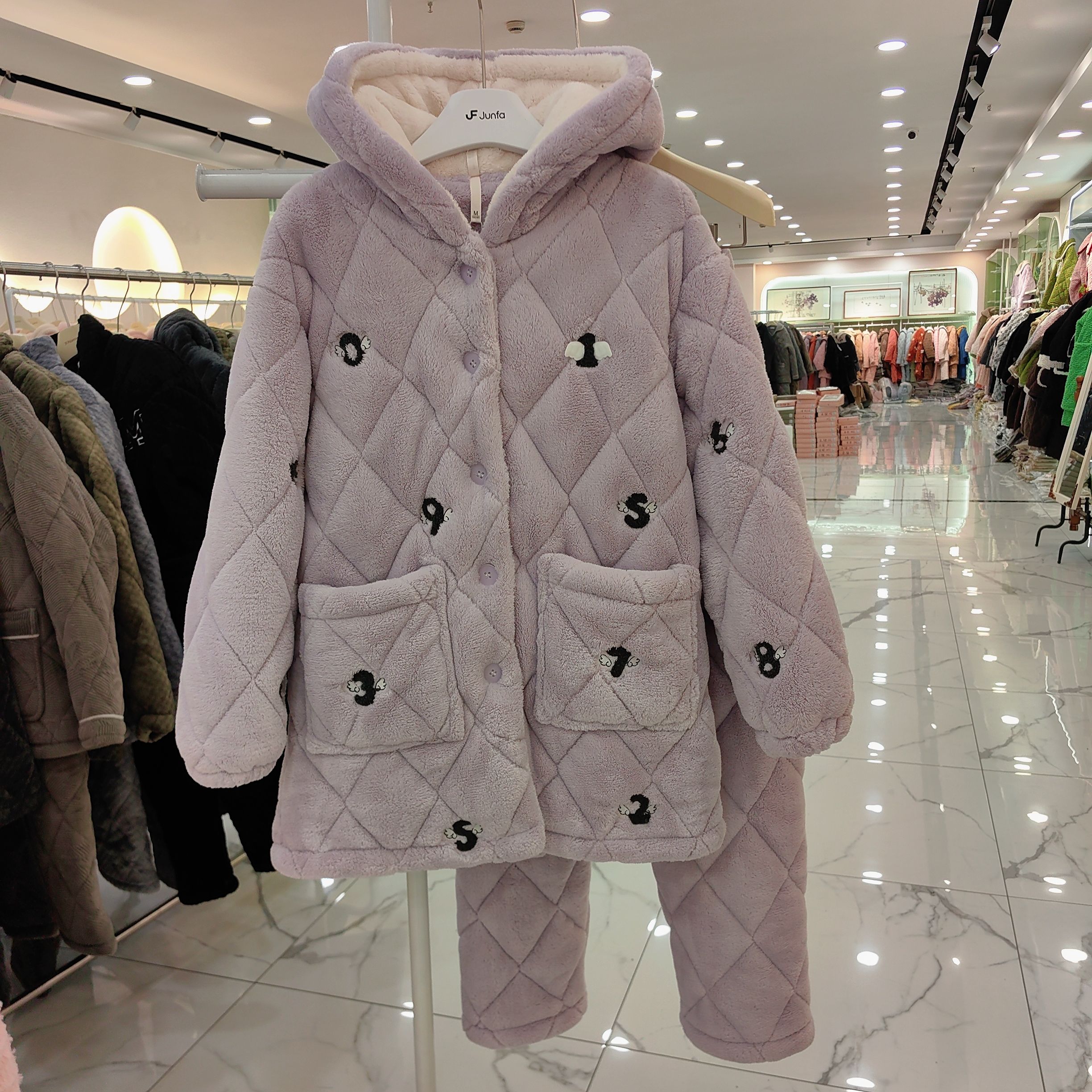 冬季女士三层夹棉袄加绒加厚美狐绒中长款连帽家居服套装穗得美