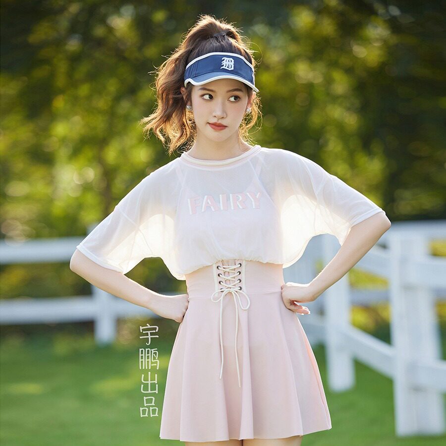 运动风时尚泳衣女 防尴尬学生温泉泳衣裙 小香风网纱遮肚显瘦开心