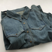 做旧水洗拼接感牛仔衬衫 女秋季