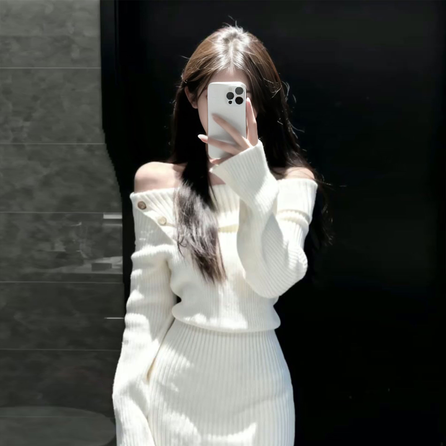 冬天配大衣的裙子平时可穿小礼服裙大方得体绝美一字肩针织连衣裙