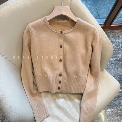 LXZ-法式复古圆领钩花秋季针织衫毛衣气质