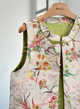 2025国风新中式马甲安轻国风复古提花背心坎肩女上衣外套刺绣潮