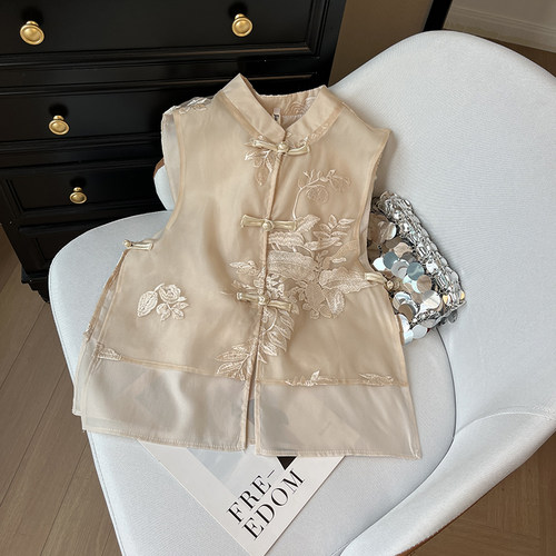 新中式国风女装2026新款超火独特别致薄款刺绣马甲高级感马夹上衣