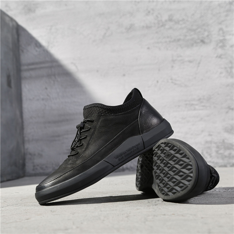 2018时尚男士厚底英伦风休闲皮鞋