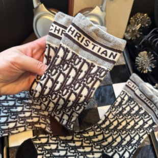 欧韩货高端奢侈品纯棉袜子巨好看d家洋气小众专柜同款 2026春季