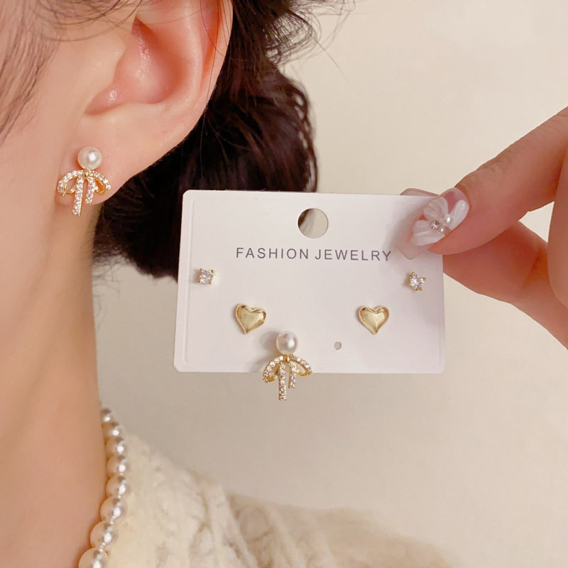 2026法式时尚简约金属爱心蝴蝶结