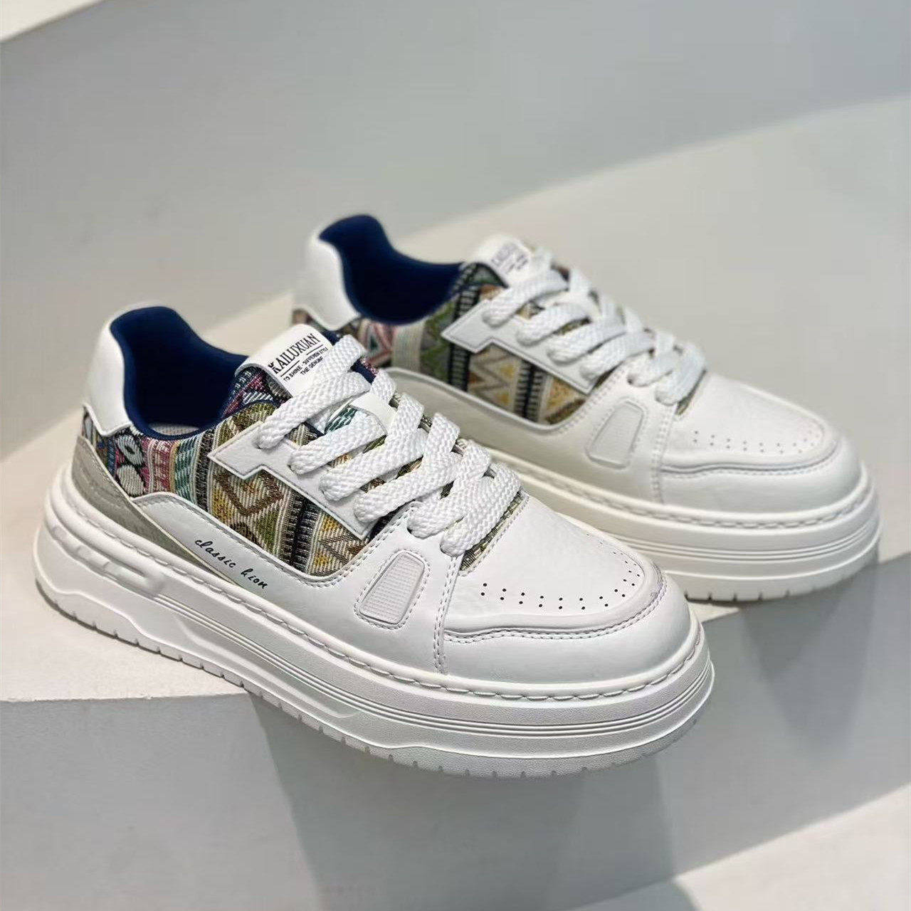 2026春季新款休闲拼色板鞋男透气厚底面包鞋白色运动板鞋百搭白鞋,流行男鞋,休闲板鞋,淘宝优惠券,粉丝福利购,淘宝优惠卷