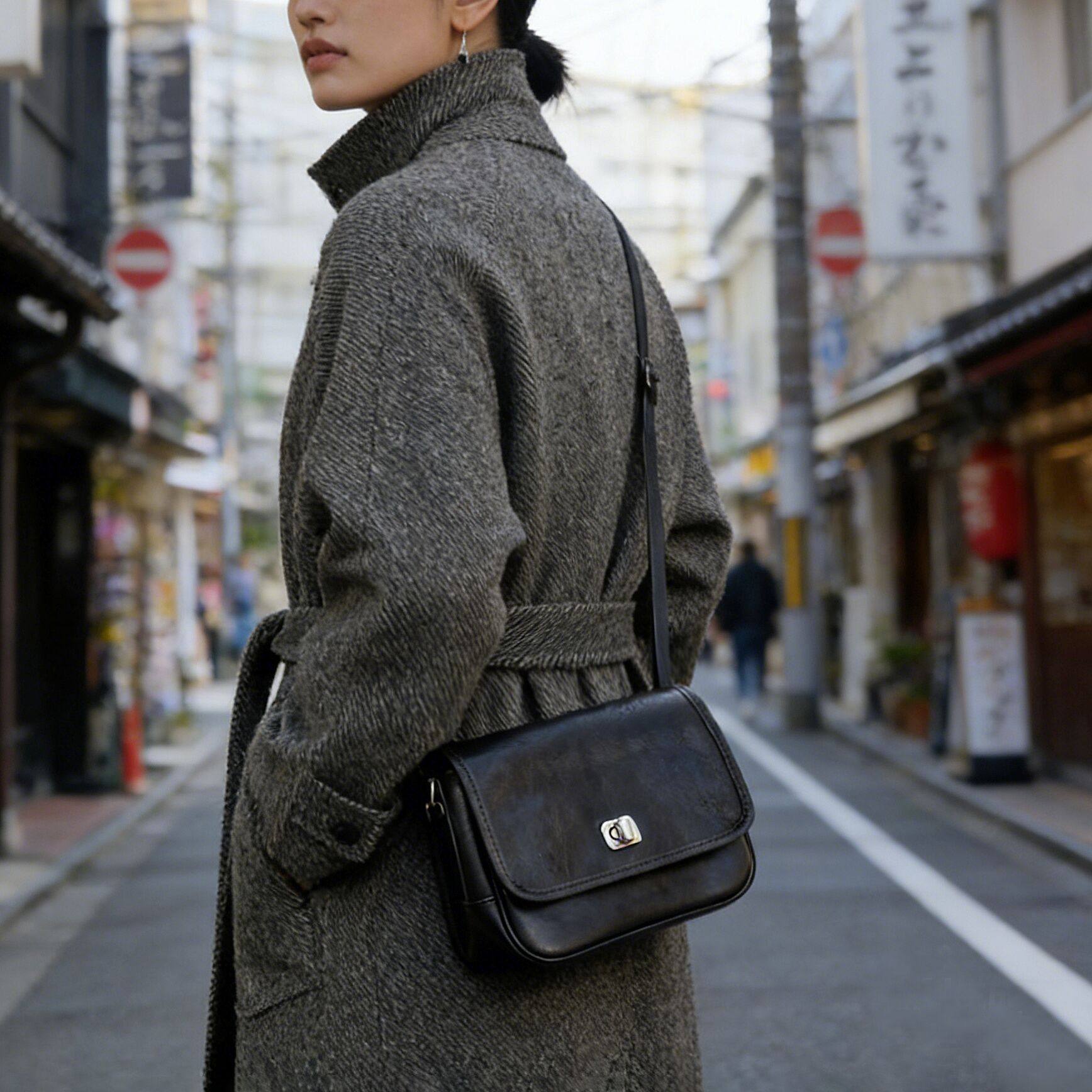 禾二HIR头层植鞣牛皮高级感锁扣小方包轻复古百搭腋下单肩斜挎包,箱包皮具/热销女包/男包,小方包,淘宝优惠券,粉丝福利购,淘宝优惠卷