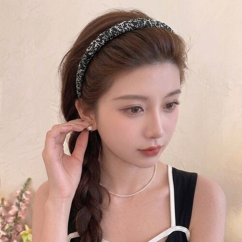 2026新款春夏碎花高颅顶带齿发箍女高级感布艺缠绕头饰减龄头箍