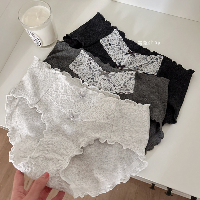 巴洛克少女法式新款木耳边蕾丝纯棉中腰内裤包臀亲肤柔软透气